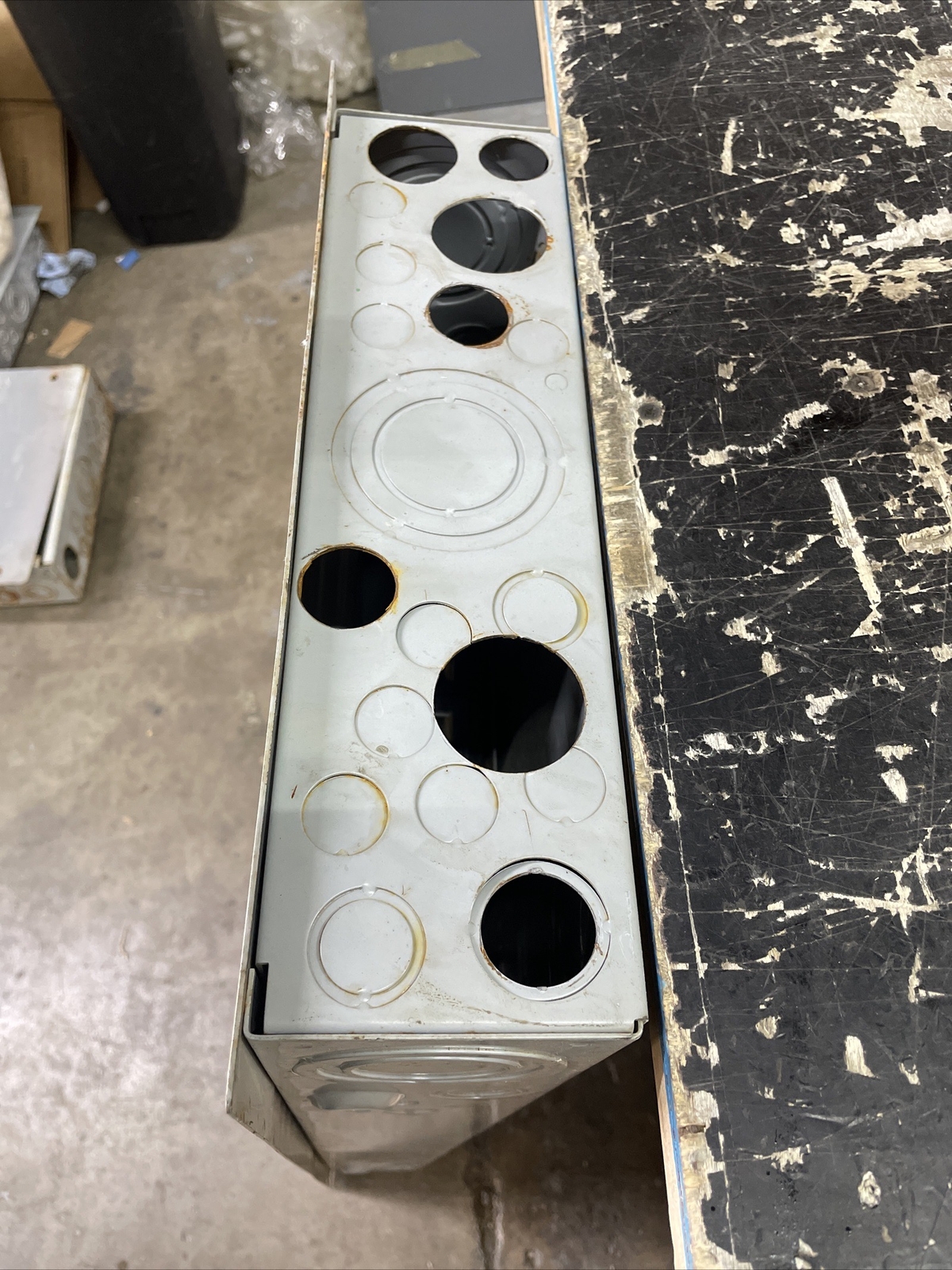 CHALLENGER – MAIN LUG ONLY – 3CL20 – 200 A 120/240V 3PH