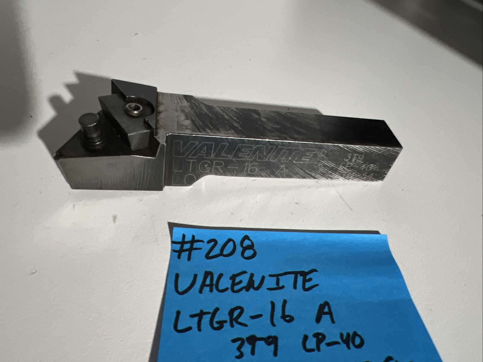 valenite LTGR-16A Indexible Carbide Lathe Toolholder 5”OAL 3/4”Shank Turning Tri