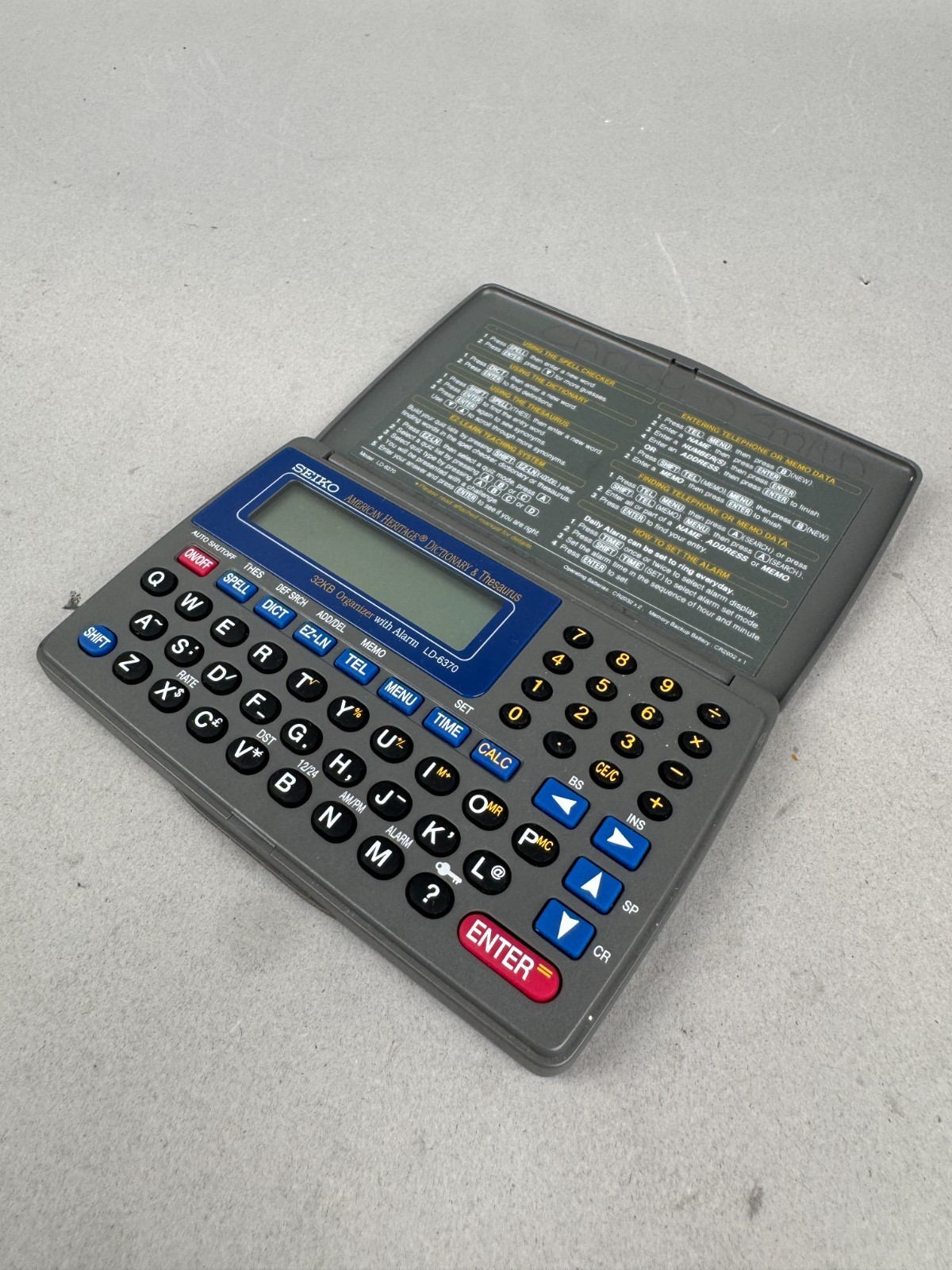 Seiko American Heritage Dictionary & Thesaurus 32kb Organizer with Alarm