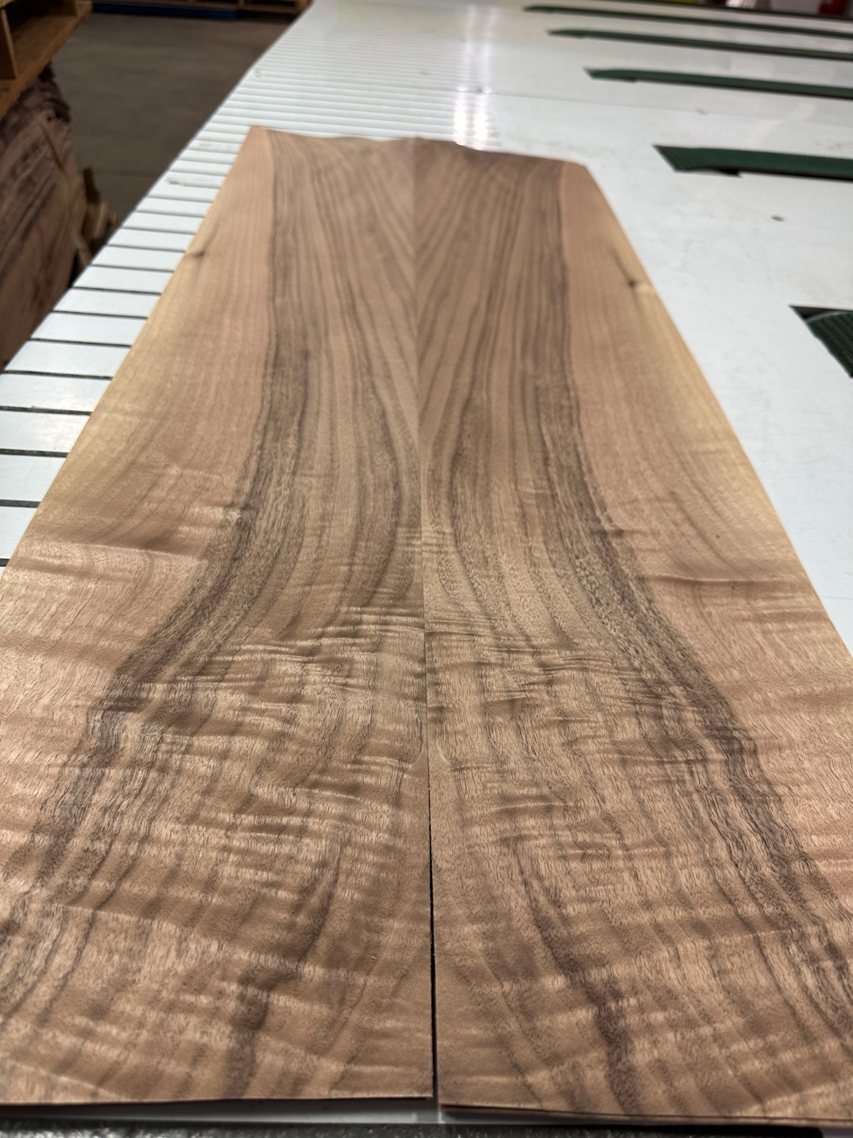 Walnut Raw Wood Veneer 2 sheets 42» x 8» 722i