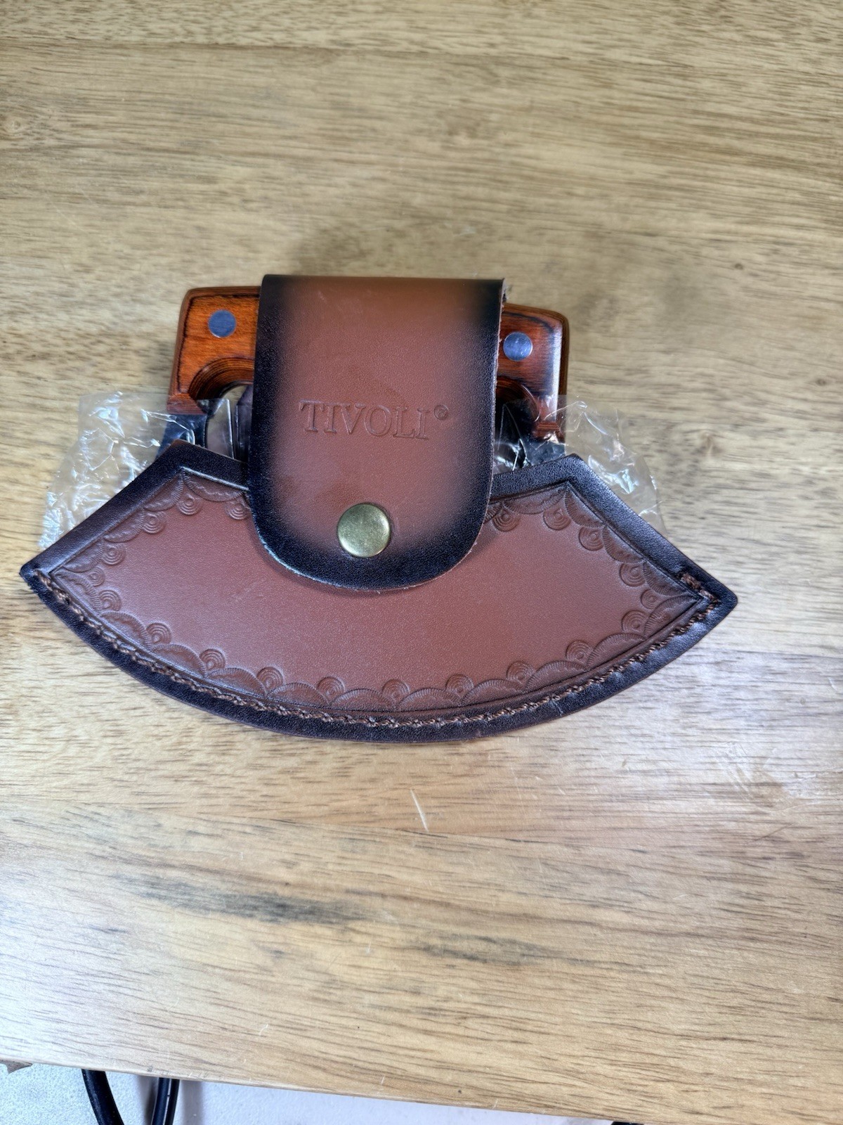 TIVOLI Ulu Knife with Wooden Sheath- Full Tang High Carbon Steel