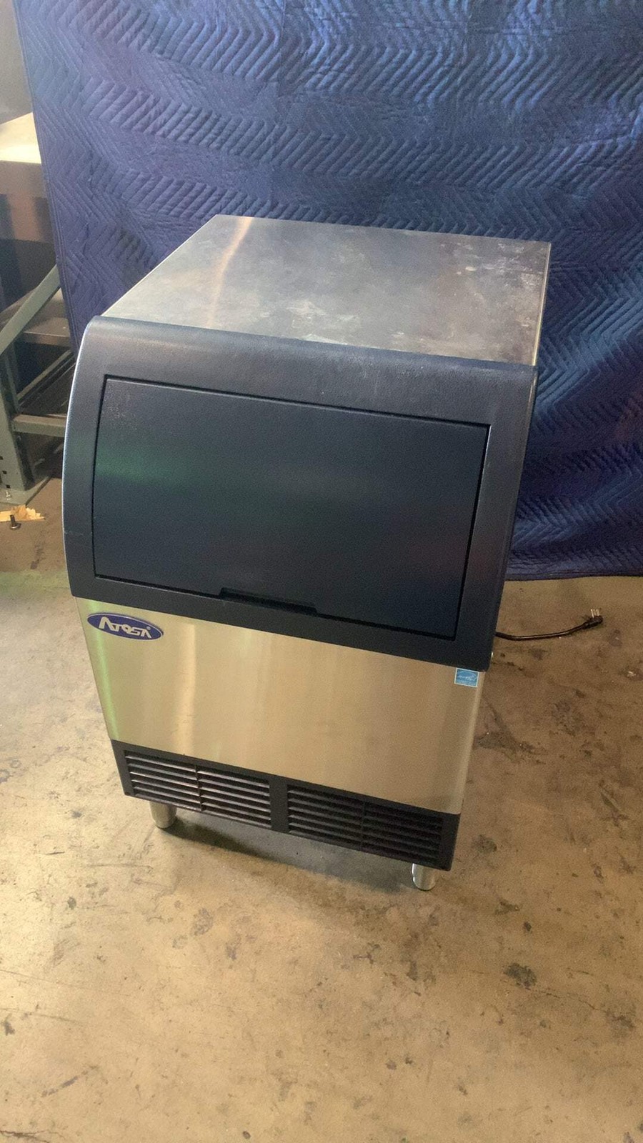 Atosa YR280-AP-161 Ice Maker 88 lb Bin Capacity 115V