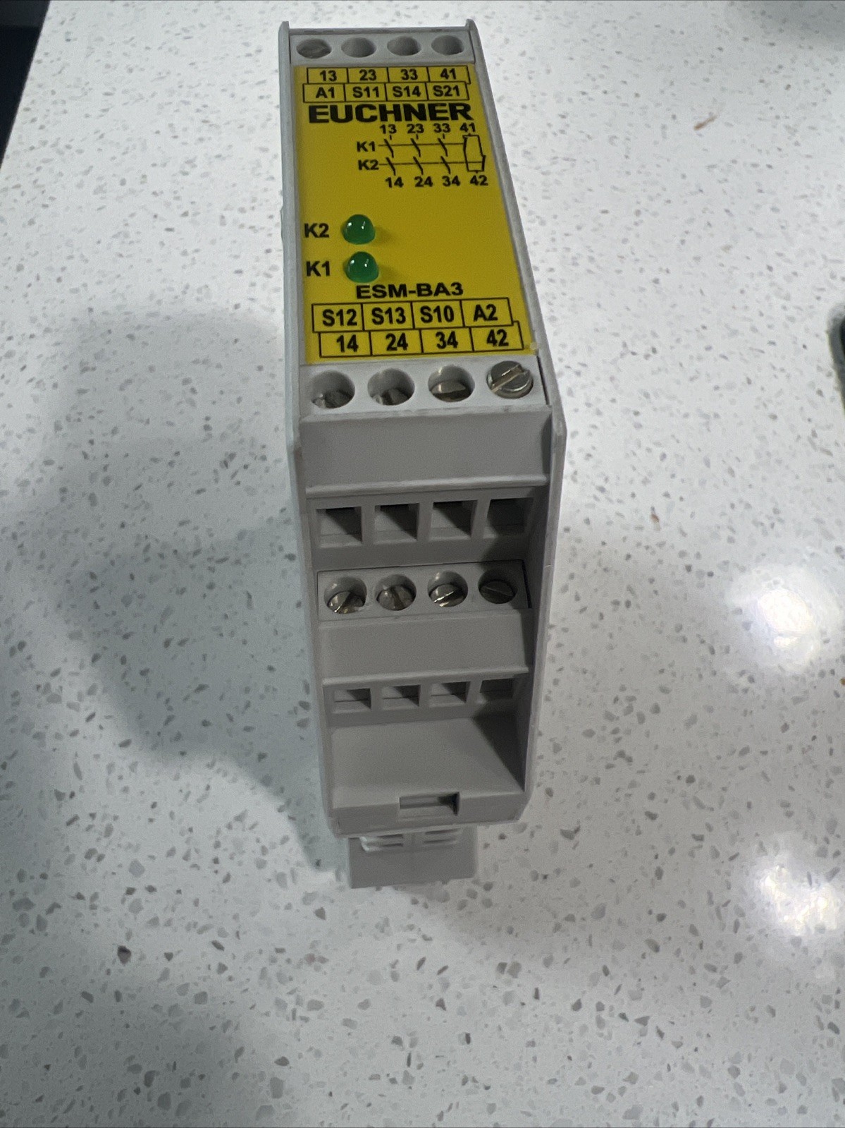 Euchner Esm-Ba301 Evaluation Safety Relay 24vdc . Slightly Used.Tested.