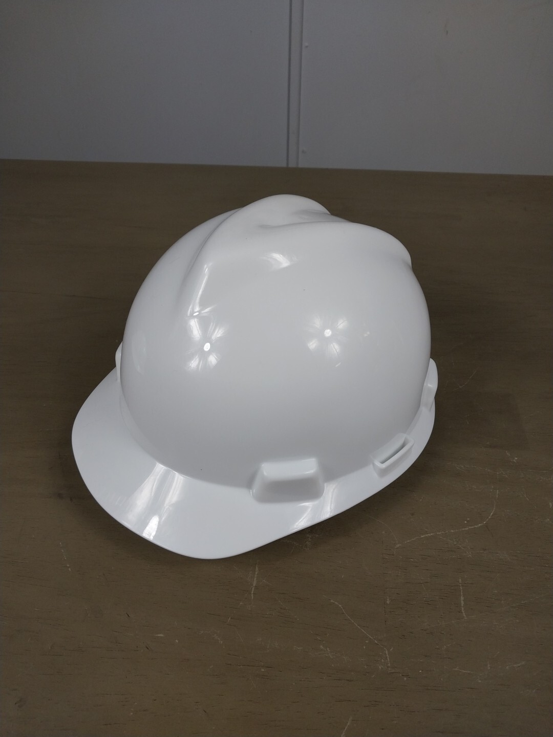 Msa Safety 495736 V-Gard Front Brim Hard Hat, Type 1, Class E, Ratchet MEDIUM WH