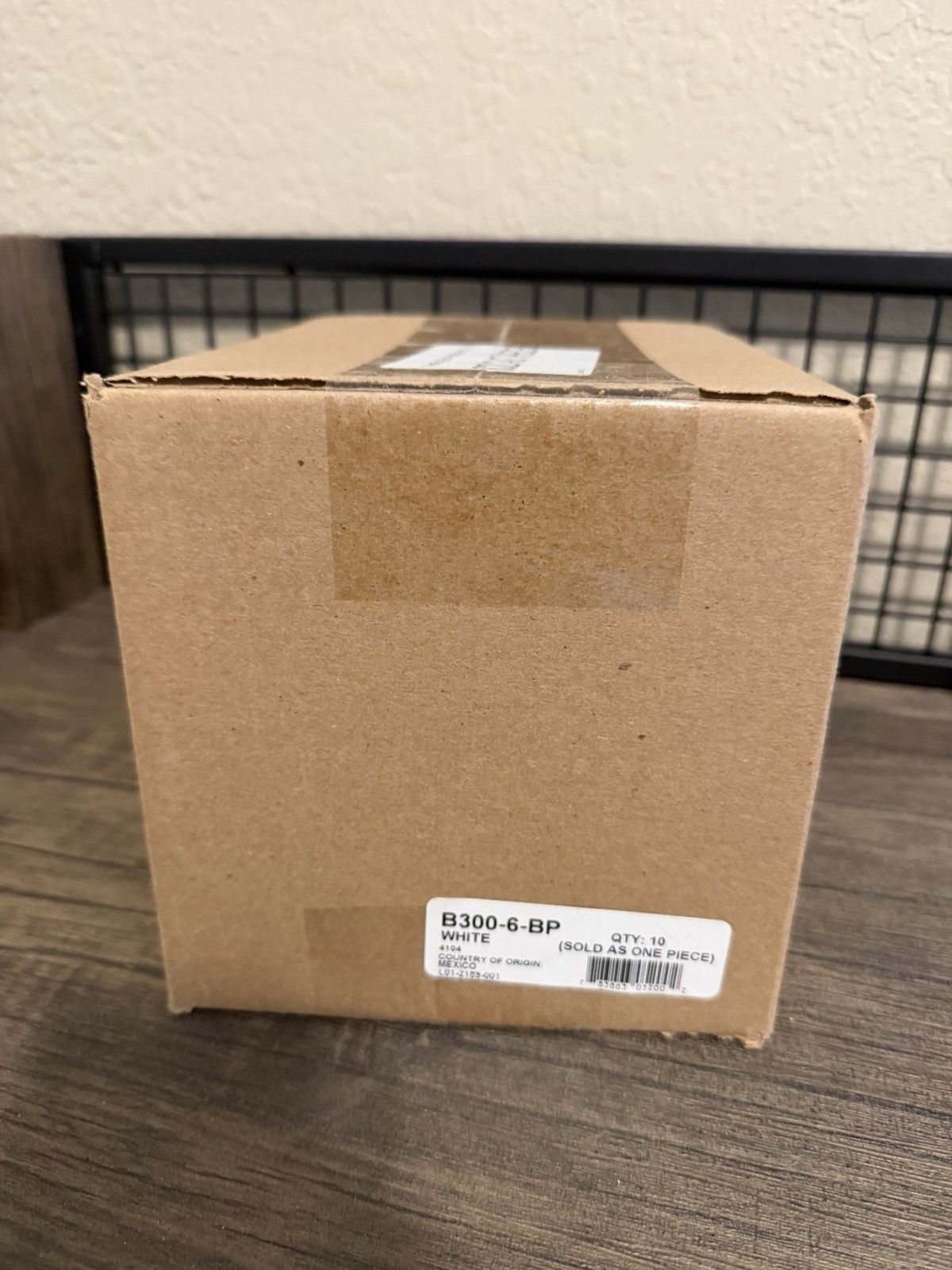System Sensor B300-6-BP Bulk Pack of 10 Smoke Bases Brand New In Box!