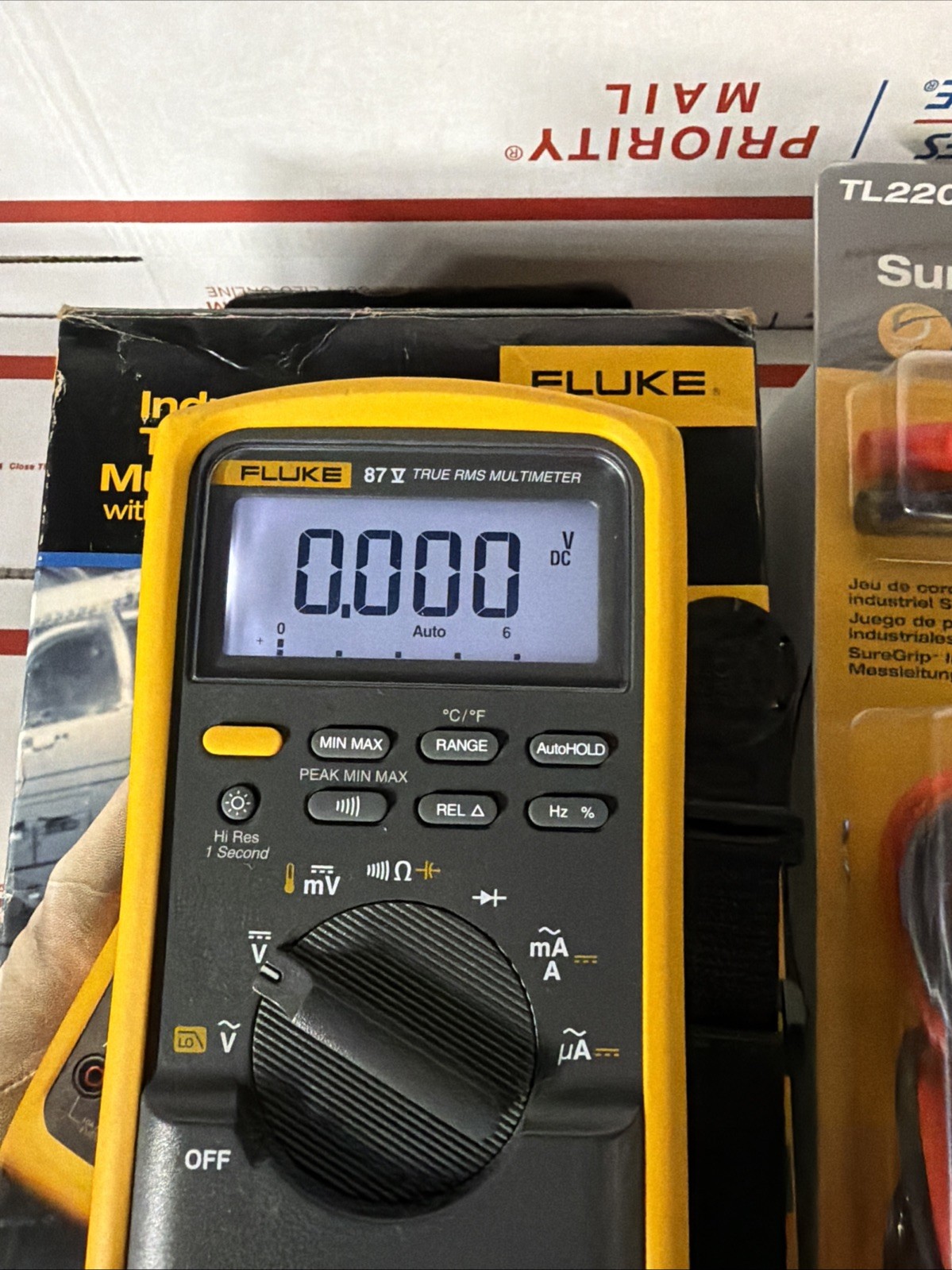 Fluke 87-v True RMS Digital Multimeter Good Condition