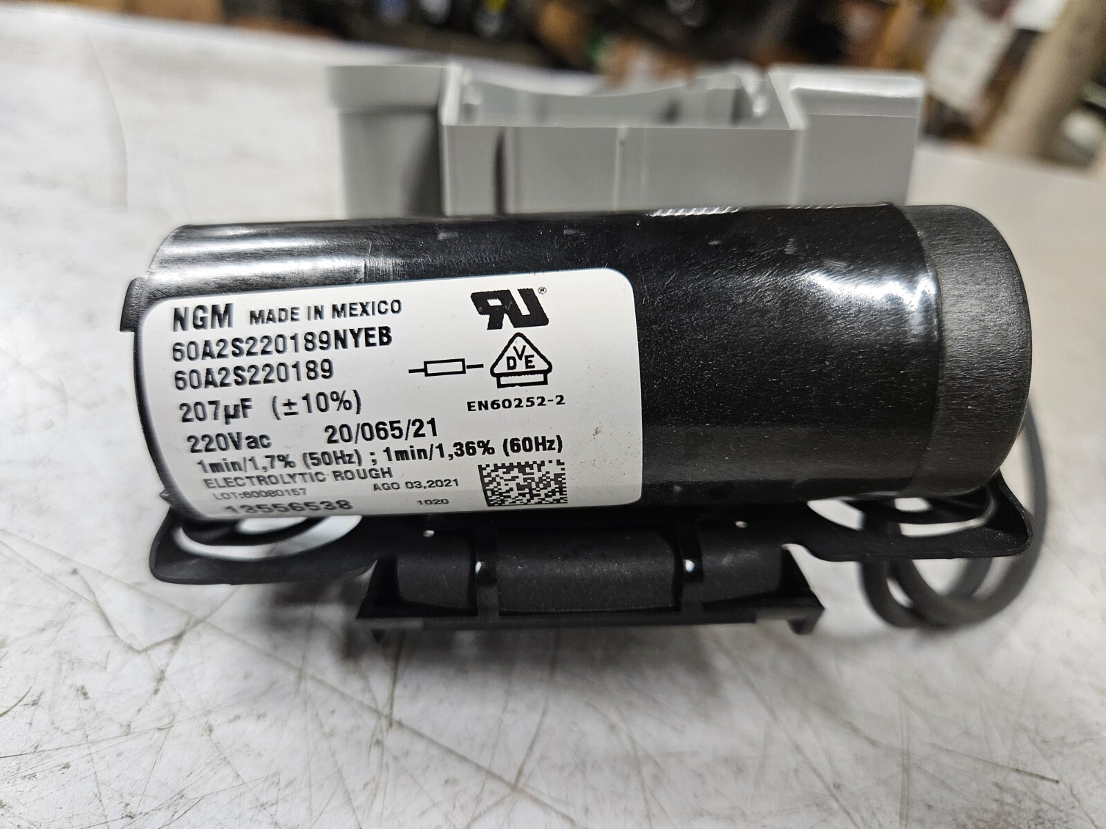 EMBRACO 1/5HP EM65HNR 115V CSIR ELECTRCAL KIT RELAY/ START CAPACITOR