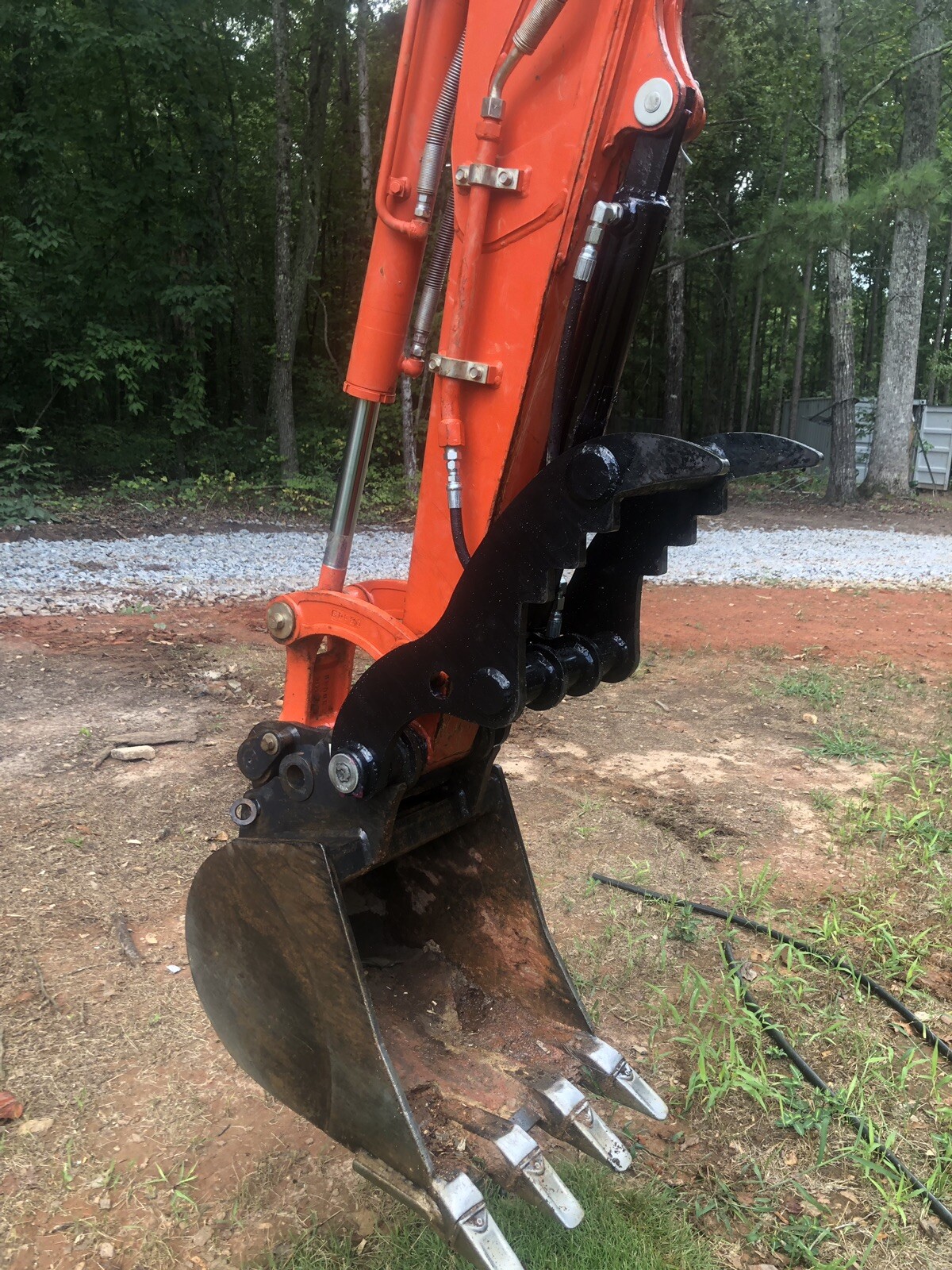 BLACK KUBOTA HYDRAULIC MINI EXCAVATOR THUMB KX71 KX91 KX121 U35 QUICK ATTACH