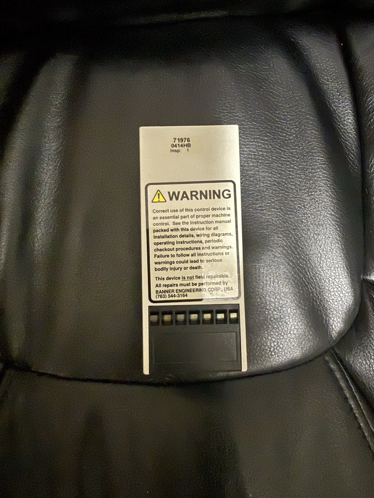 BANNER AT-AM-2A (71976) Safety Relay Module for Two Hand Control Buttons New
