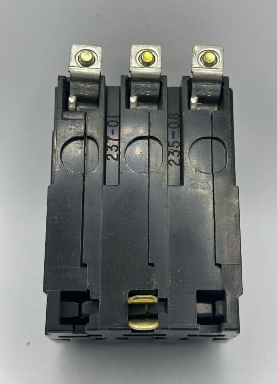 USED Square D QOB330 Circuit Breaker 3 Pole 30 Amp 240V 10kA Bolt On