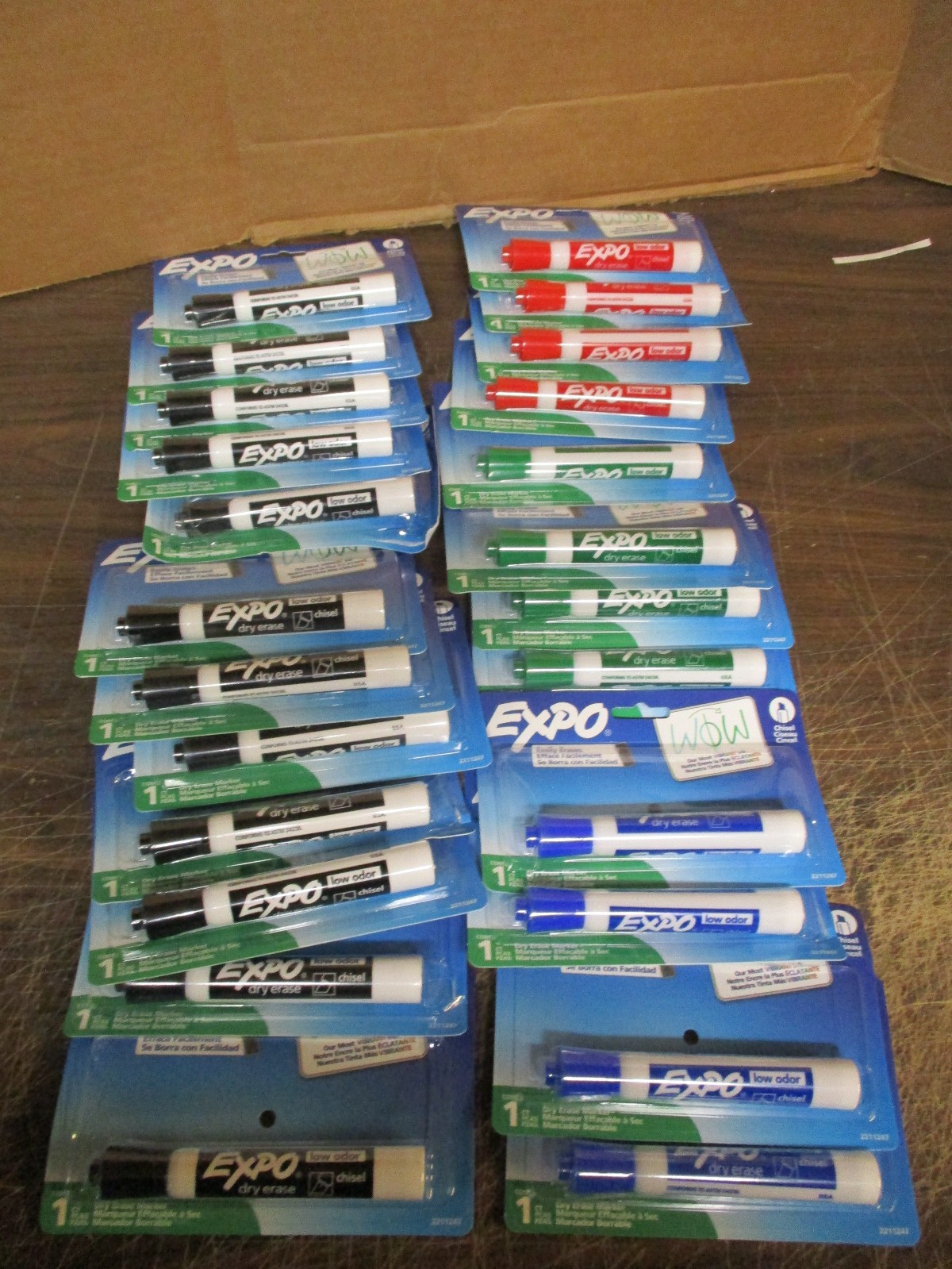 LOT OF 24 NEW Expo Dry Erase Markers Chisel Tip MIXED COLORS INDIVIDUALLY PACKED