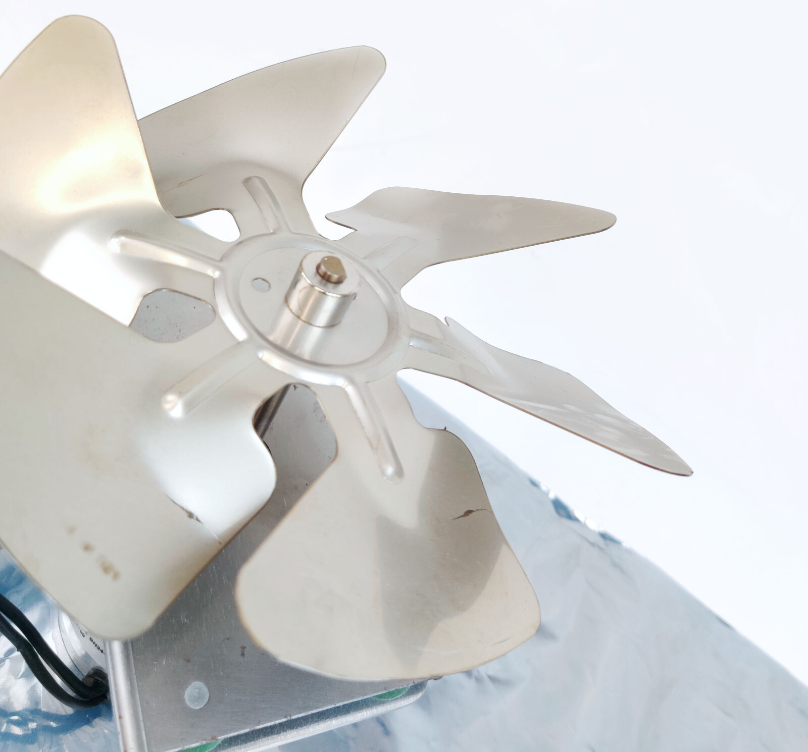 PerkinElmer Clarus GC Oven Fan Assembly w Moog BN34-35DS-04LH-MJ2 Motor Tested