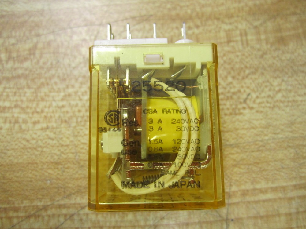 IDEC RY4S-U-AC120V Relay RY4SUAC120V