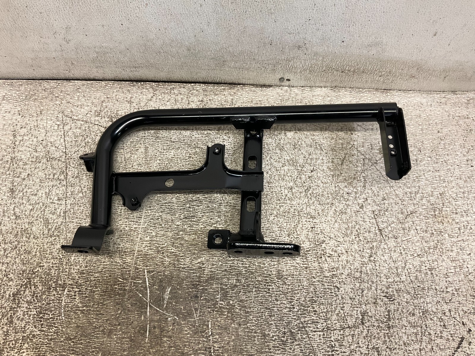 TGB 512056 (RH) Foot Board Bracket New (TSC)