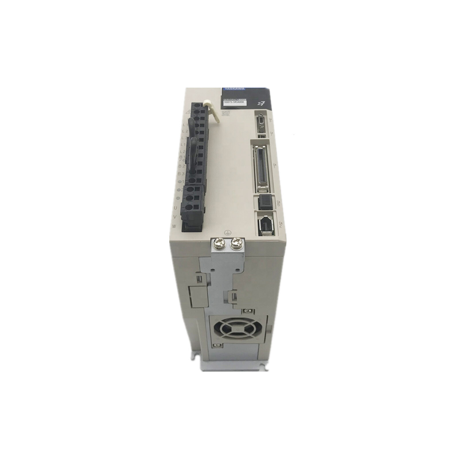 New In Box YASKAWA SGD7S-5R5A00A Servo Drive