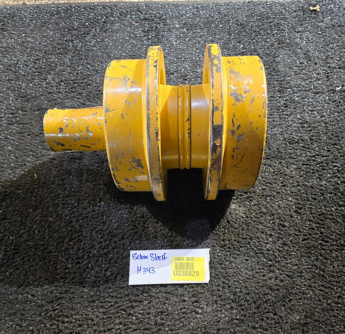 Astrak DCR203/830/00-J Undercarriage Carrier Roller for Komatsu Excavator