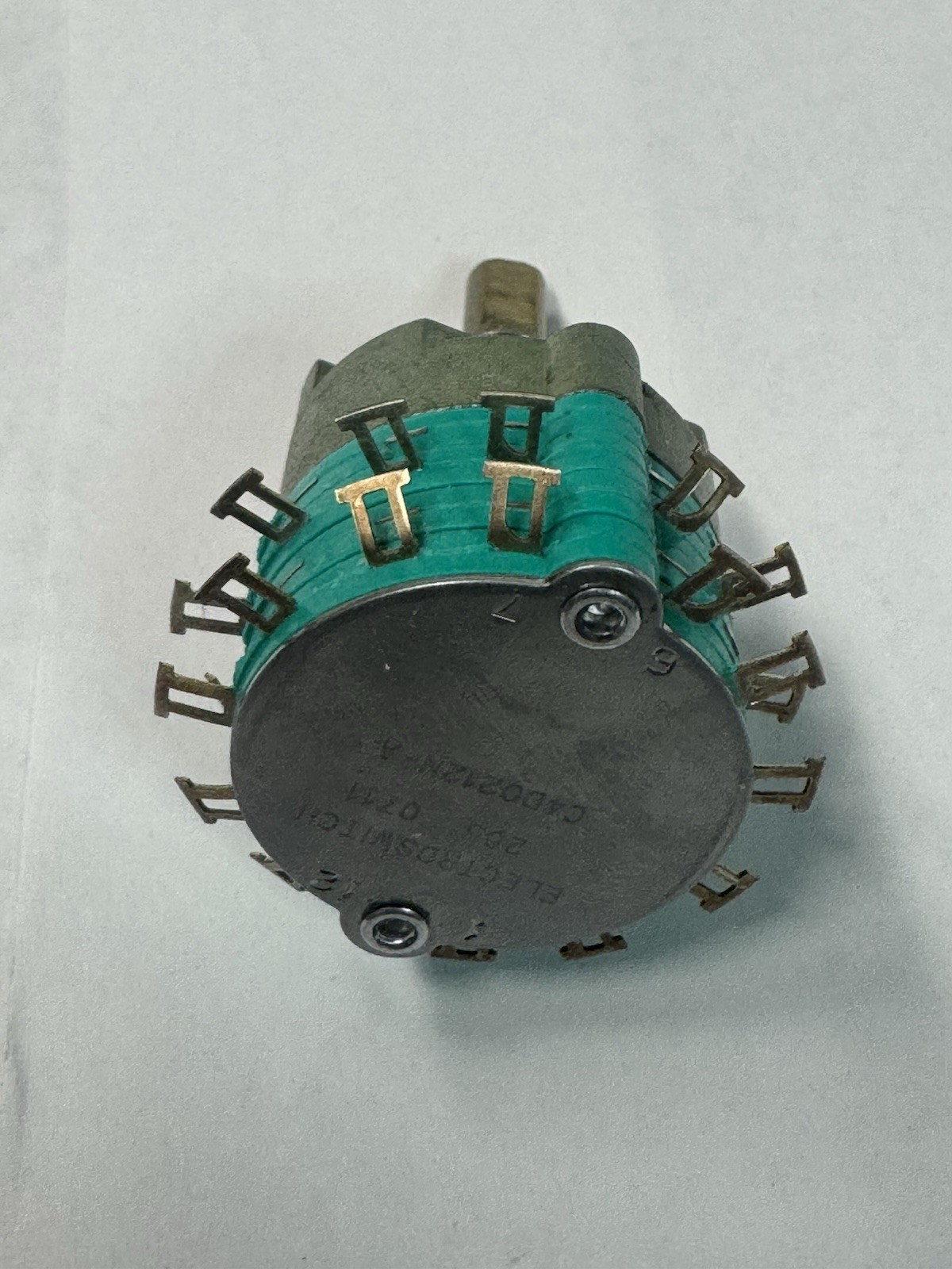 Electroswitch C4D0212N-A Rotary Switch 2 Pole 12 Position Panel Mount NOS