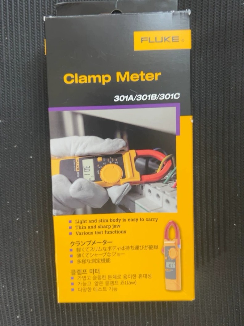 1PC New Fluke 301C Digital AC Clamp Meter Voltage Multitester