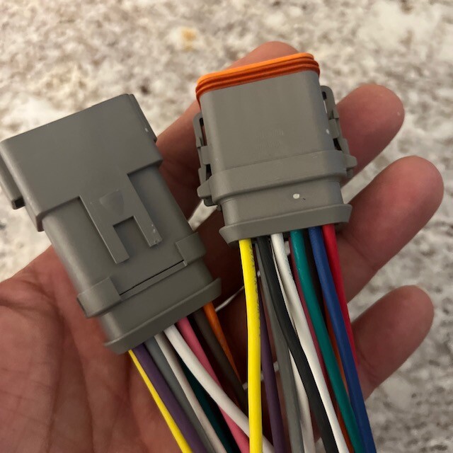 E008 Assembled Deutsch 2,3,4,6,8,12 Pin,12, 14, 16 AWG waterproof connector