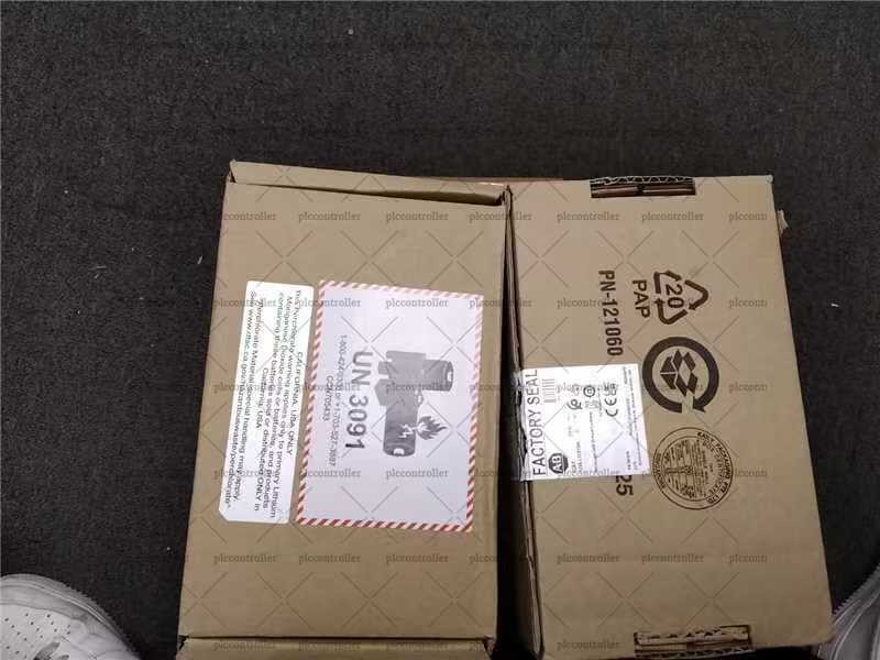 Allen-Bradley 1766-L32BWA MicroLogix 1400 32 Point Controller
