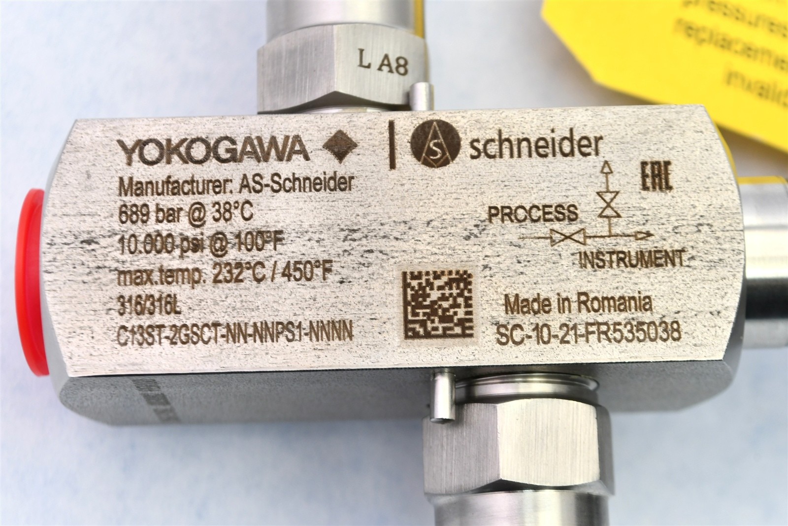 NEW Yokogawa Pressure Transmitter EJX530A w/ C13ST Valve Manifold