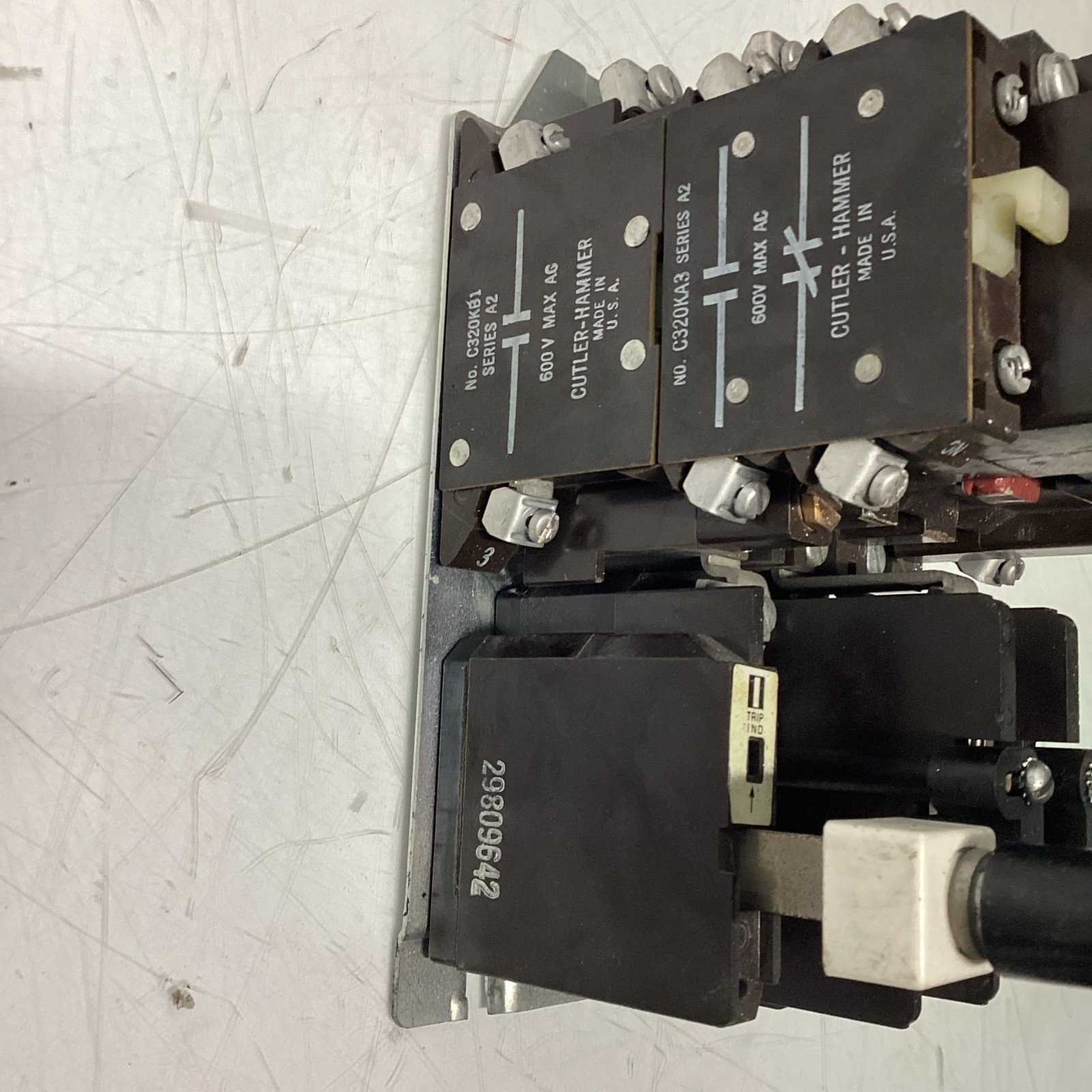 Cutler-Hammer A10CNQ NEMA Size 1 Contactor 120V Coil Series A1 S-754