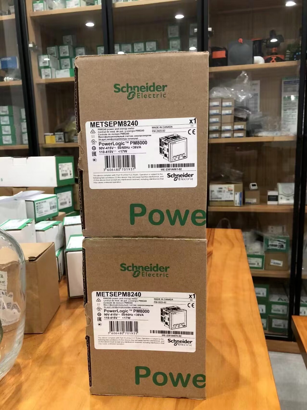 Over 100pcs IN STOCK. BRAND NEW METSEPM8240 Power Logic Meter SCHNEIDER ELECTRIC