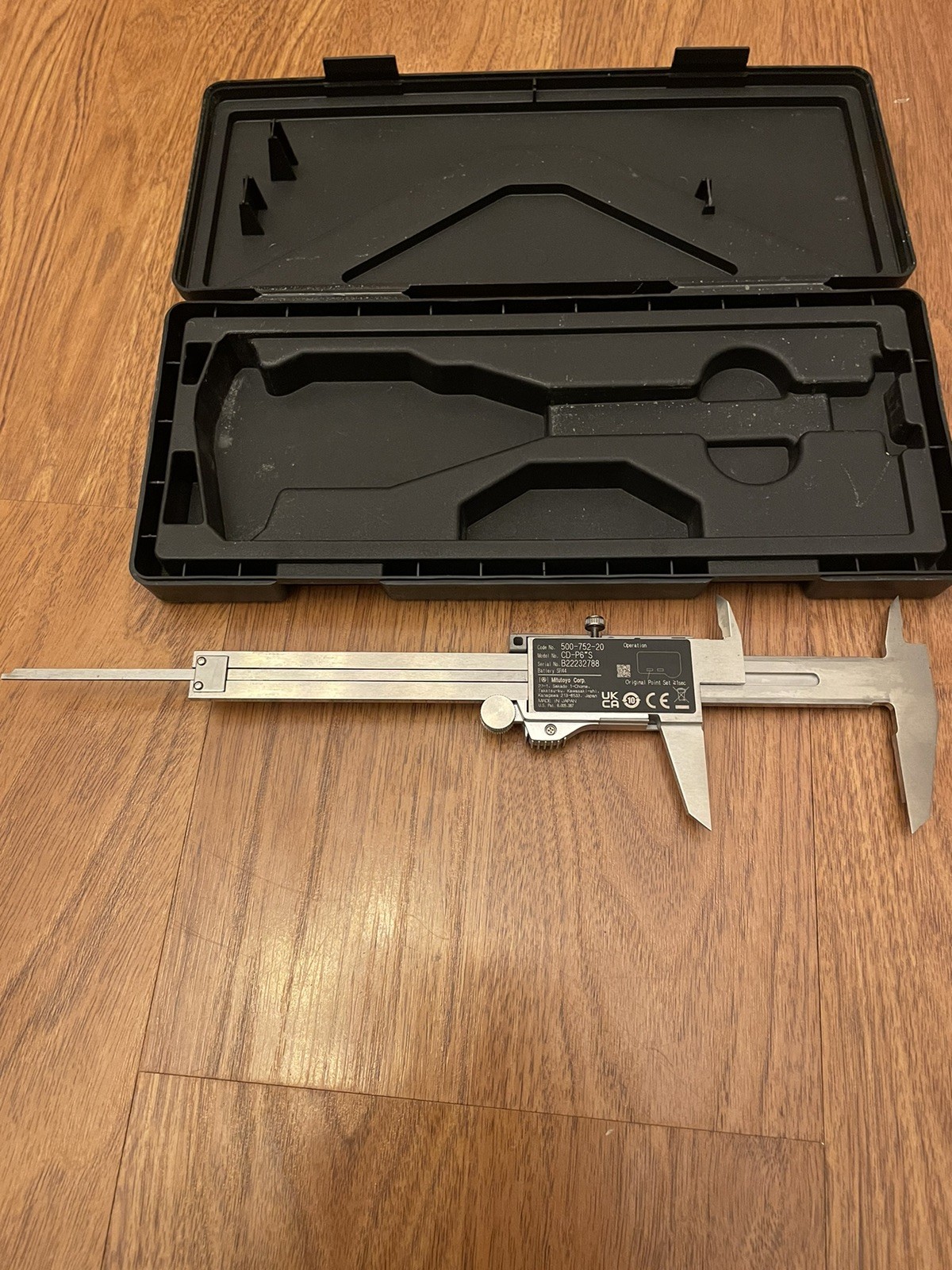Mitutoyo 500-752-20 CD-P6»S Absolute Digimatic Coolant Proof Caliper 6 Inch