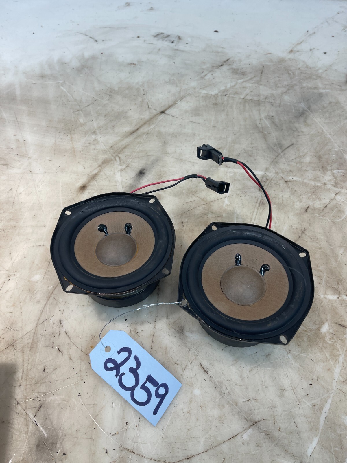 Case IH Patriot 3230 Sprayer Speakers 5.25 SUB 87576280
