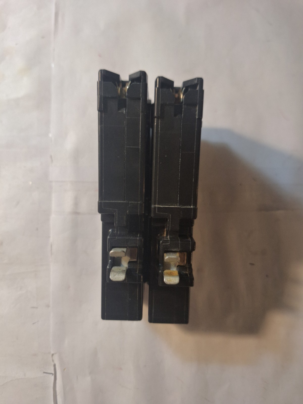 HOMELINE #HOM120PDF (AFCI-GFCI) PLUG IN NEUTRAL CIRCUIT BREAKERS/FREE SHIPPING