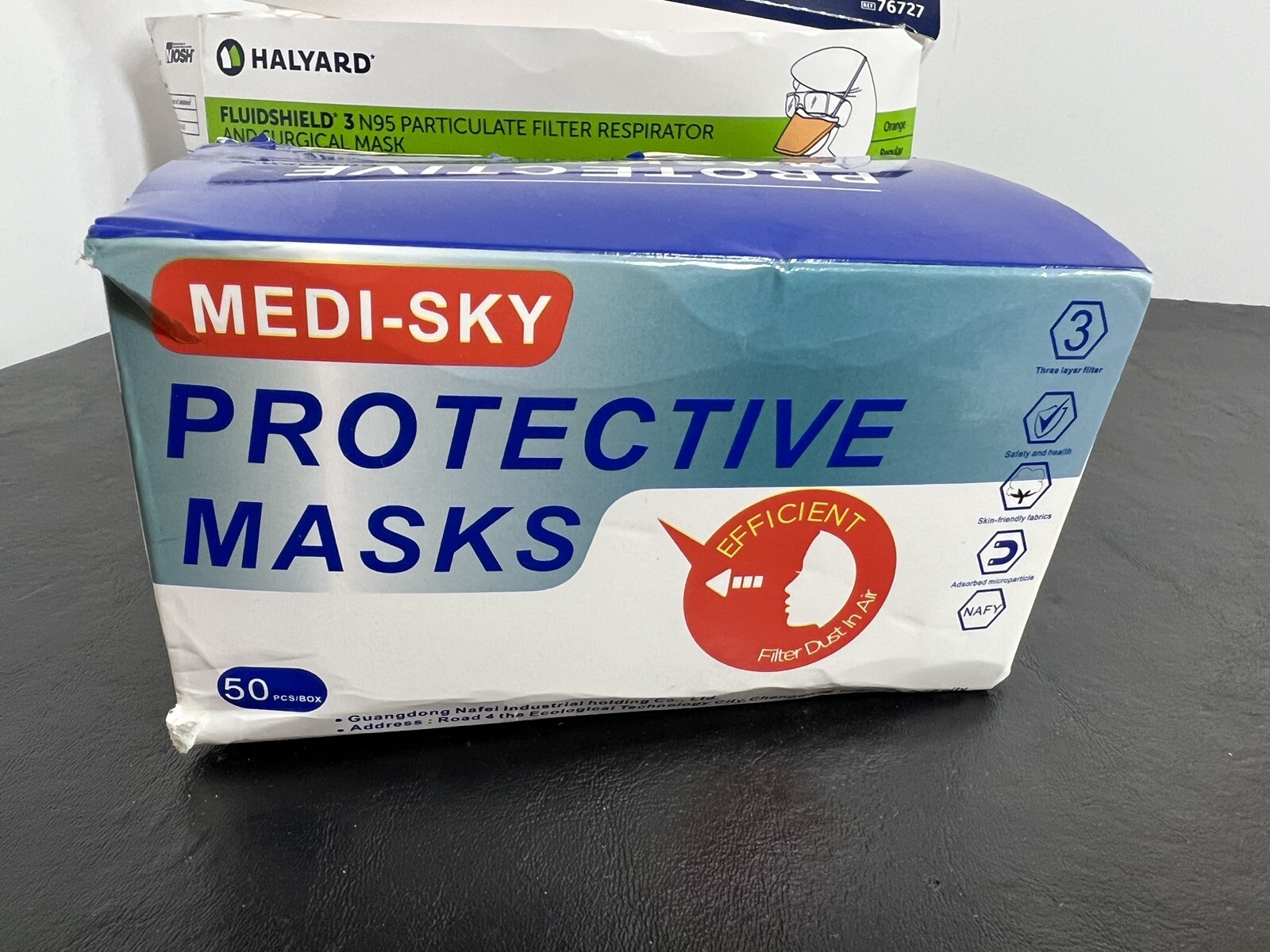 425 Pack KN95 Protective Face Mask Disposable Respirator + Disposable Gaskets