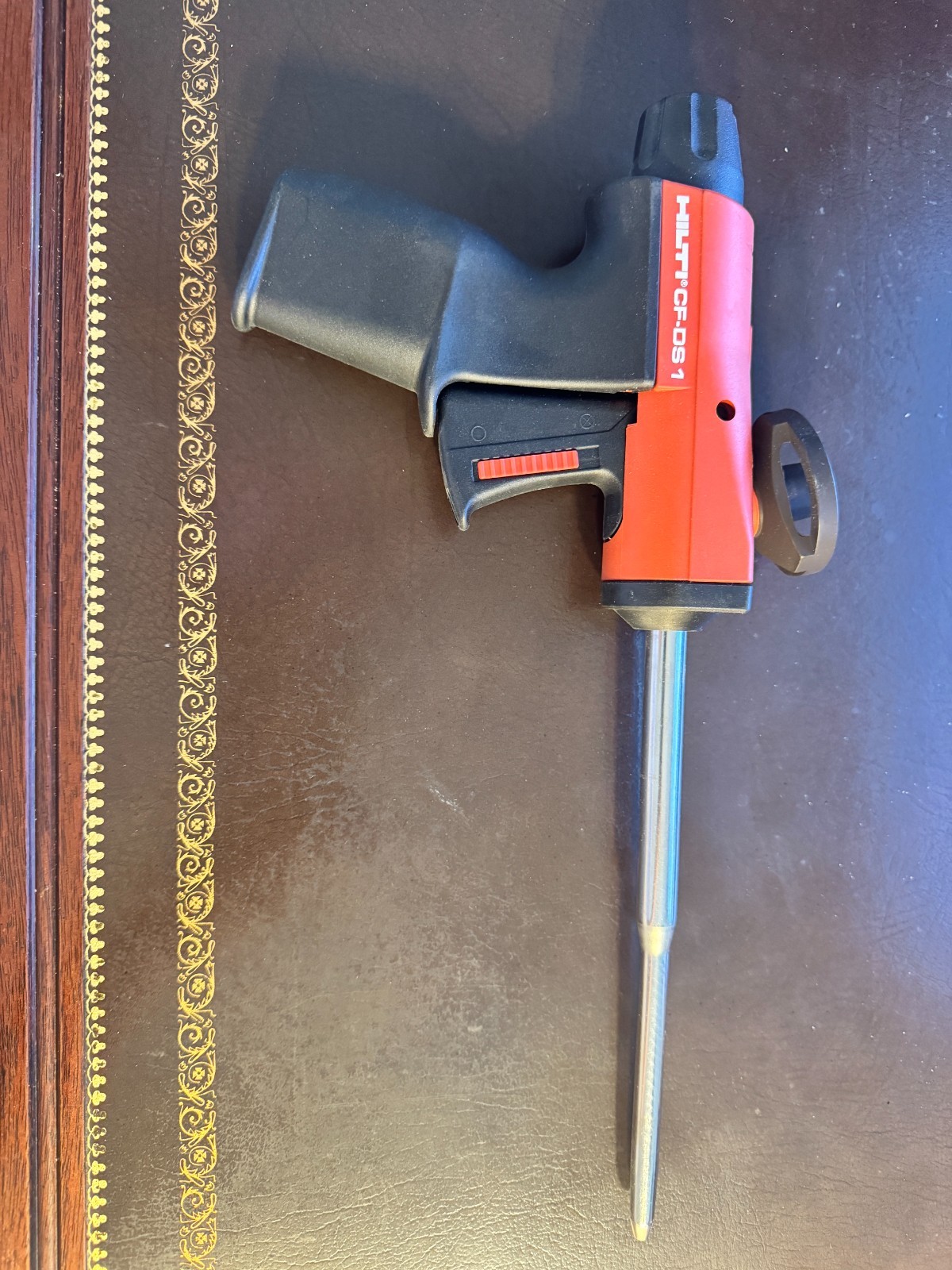 CF-DS1 HILTI Deluxe Dispenser for Foam Insulating Sealant CF-DS-1