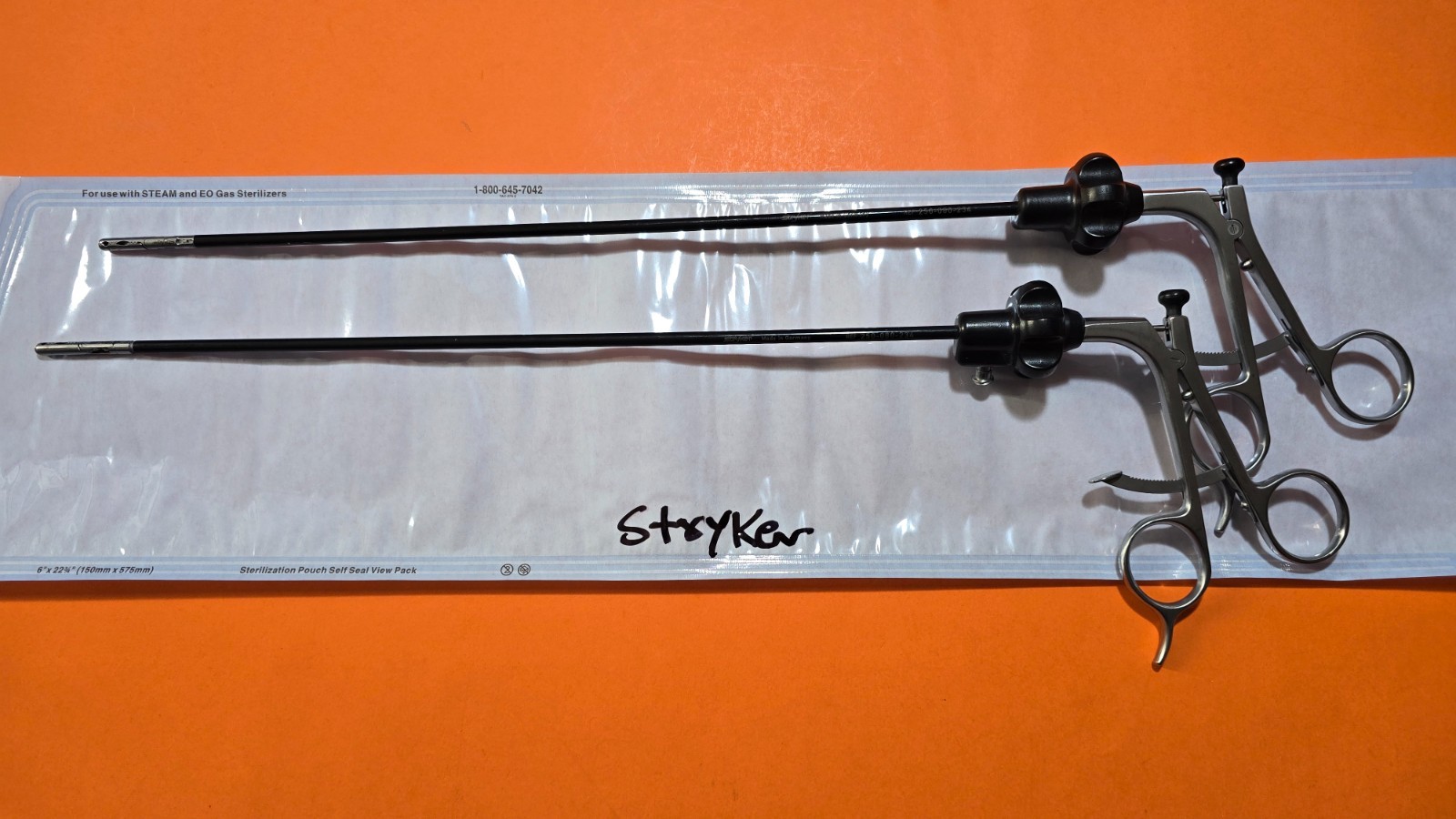 Stryker Laparoscopic Retraction Forceps 5mm x 36cm Ratchet Handle