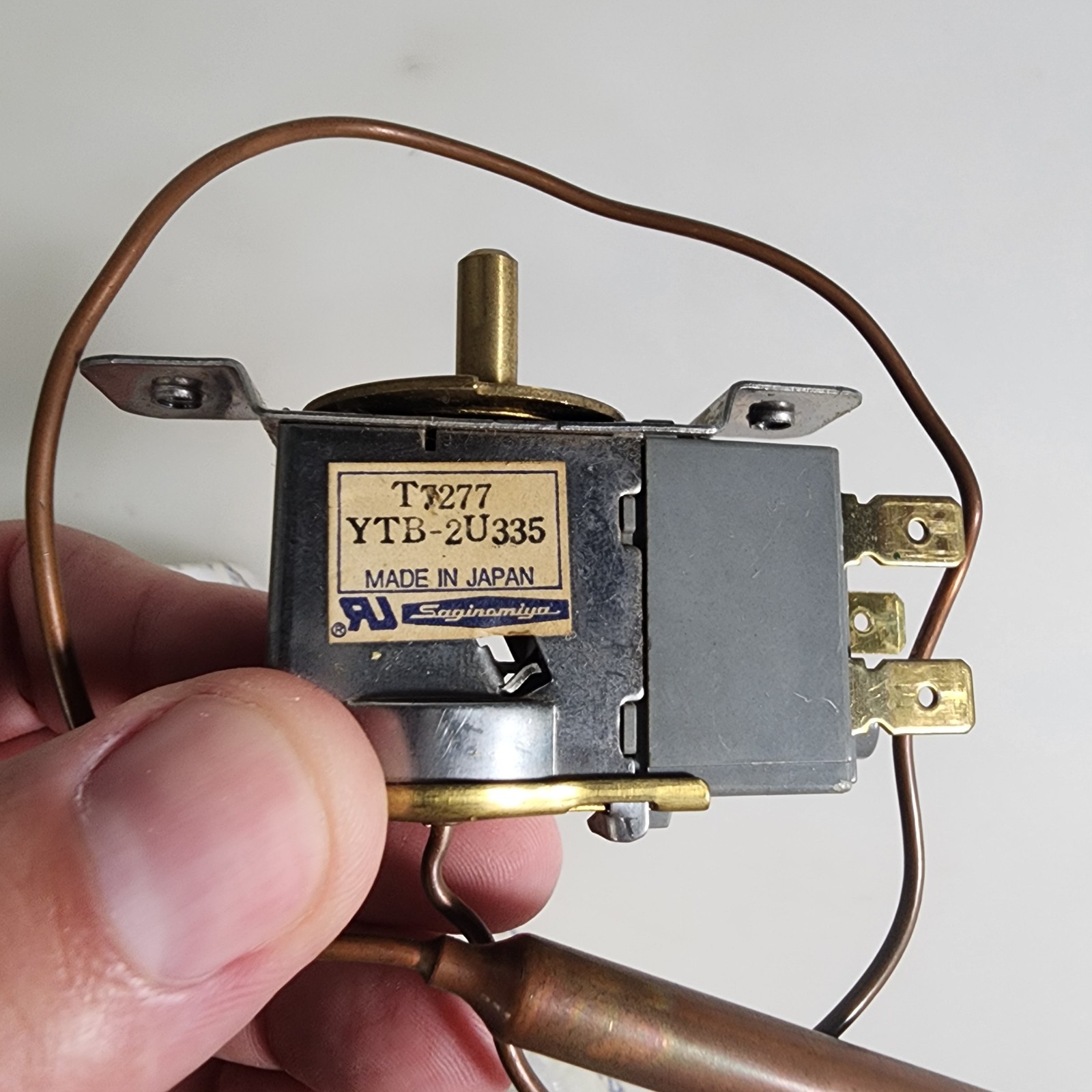 Saginomiya YTB-2U335Thermostat Control YBT2U335 Made in Japan
