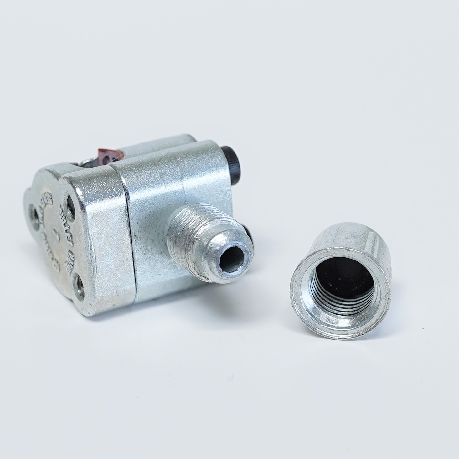 BPV31-12 PACK SUPCO Bullet Piercing Valve for 1/4″, 5/16″ & 3/8″ Tubing 3-n-1