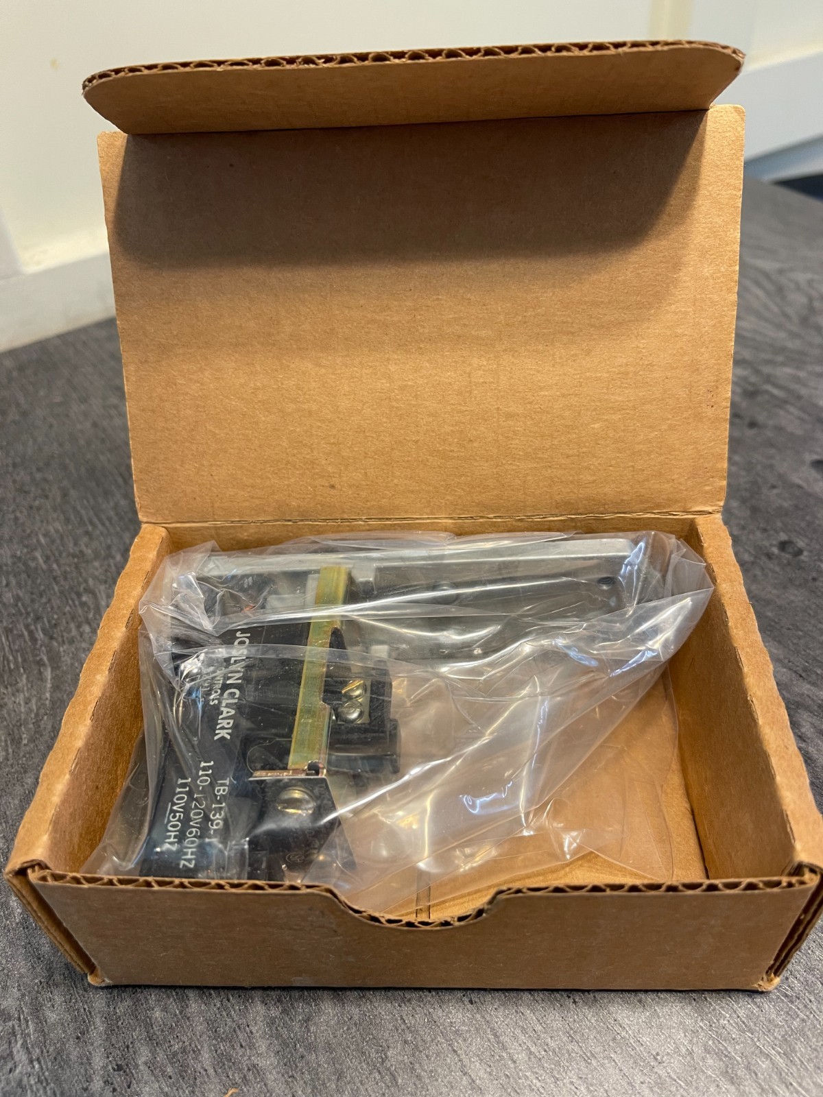 *NEW* JOSLYN CLARK 5S-76 SLIM JIM RELAY 5S76
