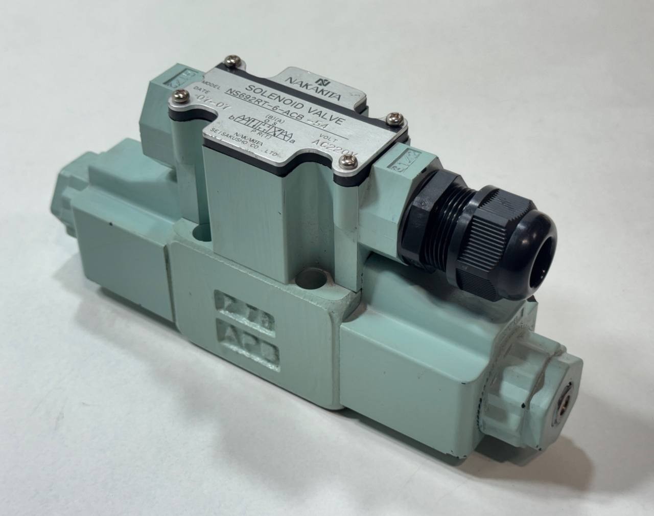 NAKAKITA NS692RT-6-ACB-54 SOLENOID VALVE (AC220V)