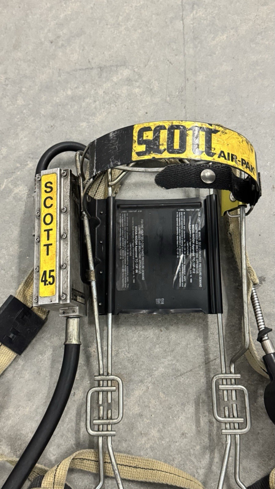 Scott Air-Pak 4.5 SCBA Harness Backpack w/ E-Z Flo Regulator VibraAlert