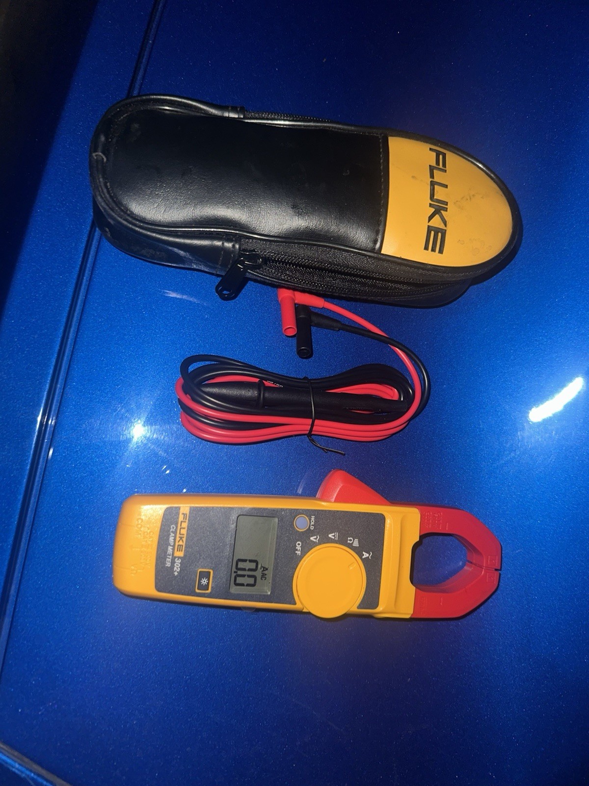 Fluke 302+ AC400A Clamp Meter Tester AC/DC Volt Amp Multimeter /-50