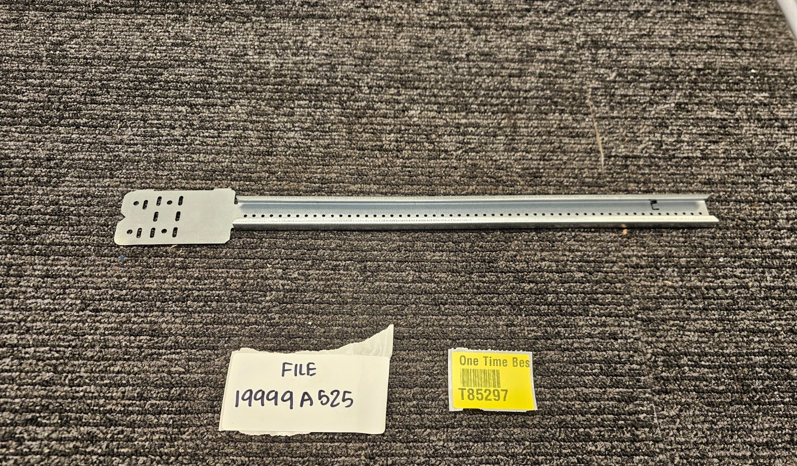 (QTY 11) Caddy TSGB1624 Telescoping Screw Gun Bracket 16″ to 24″