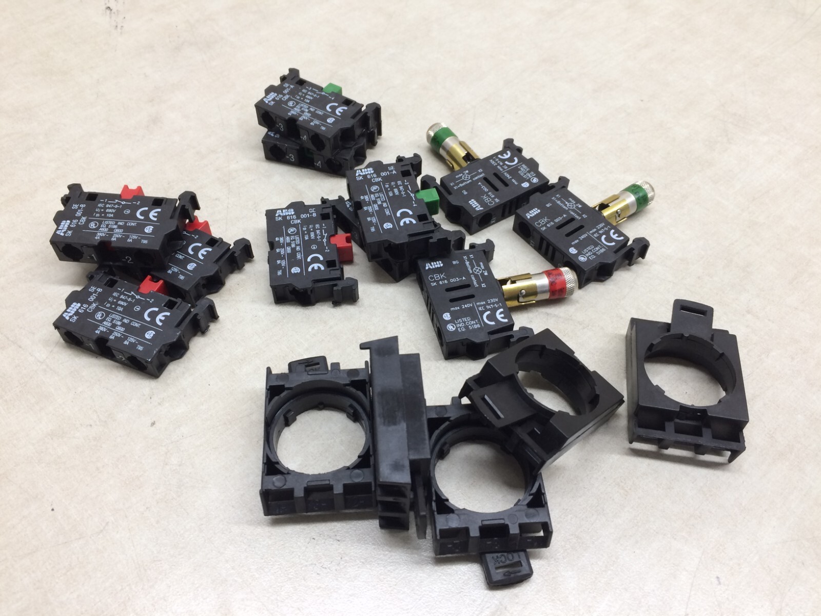 Lot of 11 ABB Contact Blocks 616 001-B 616 001-A 003-A
