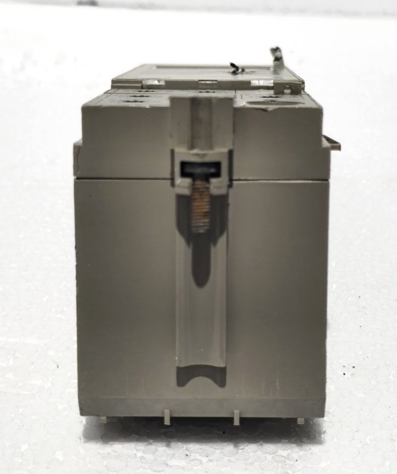 SCHNEIDER ELECTRIC 33073BA MICROLOGIC 6.0A CIRCUIT BREAKER DIGITAL TRIP UNIT AAV