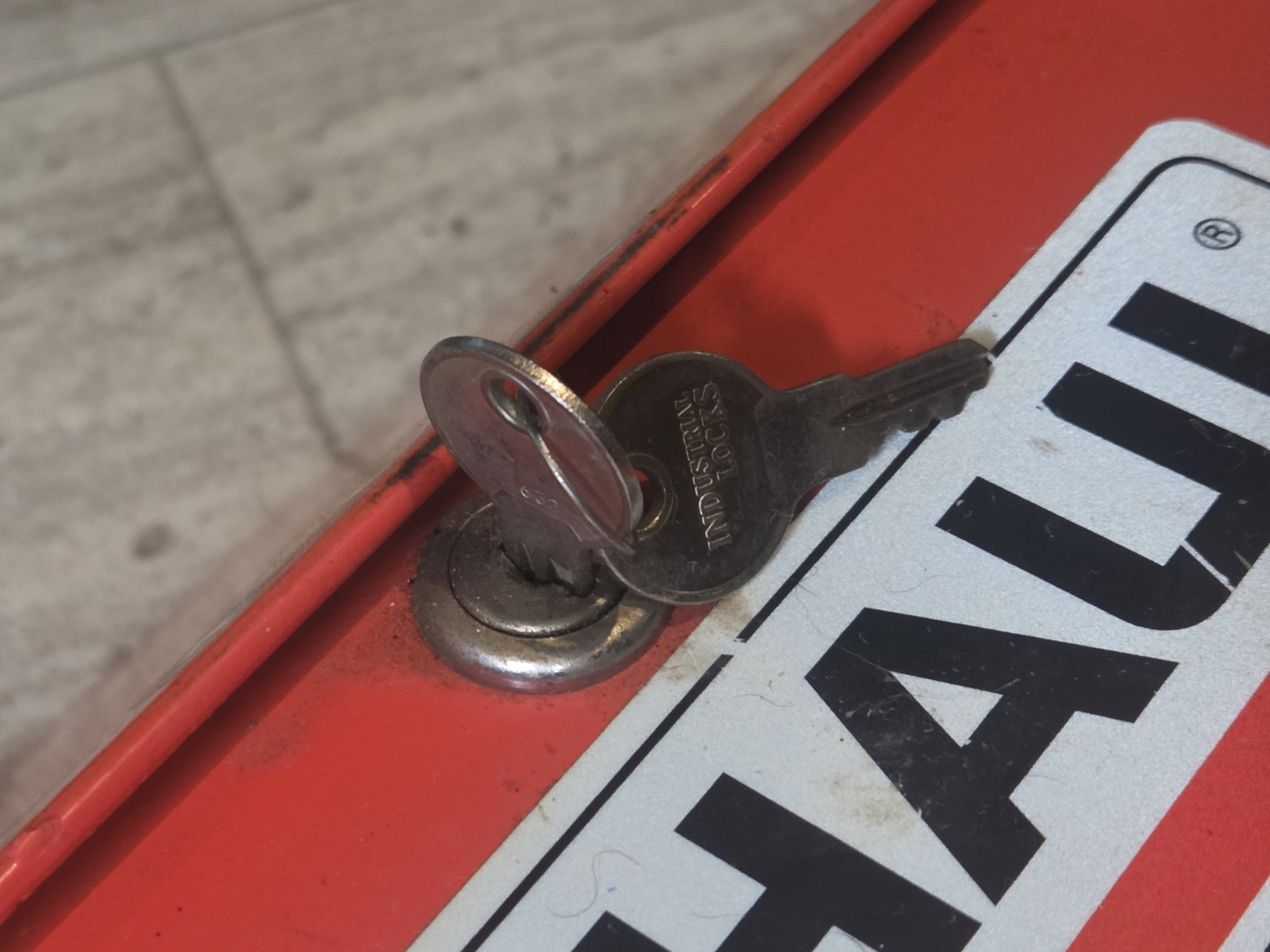 Vintage Uhaul Key Drop Box Heavy Duty Lock Box With Keys