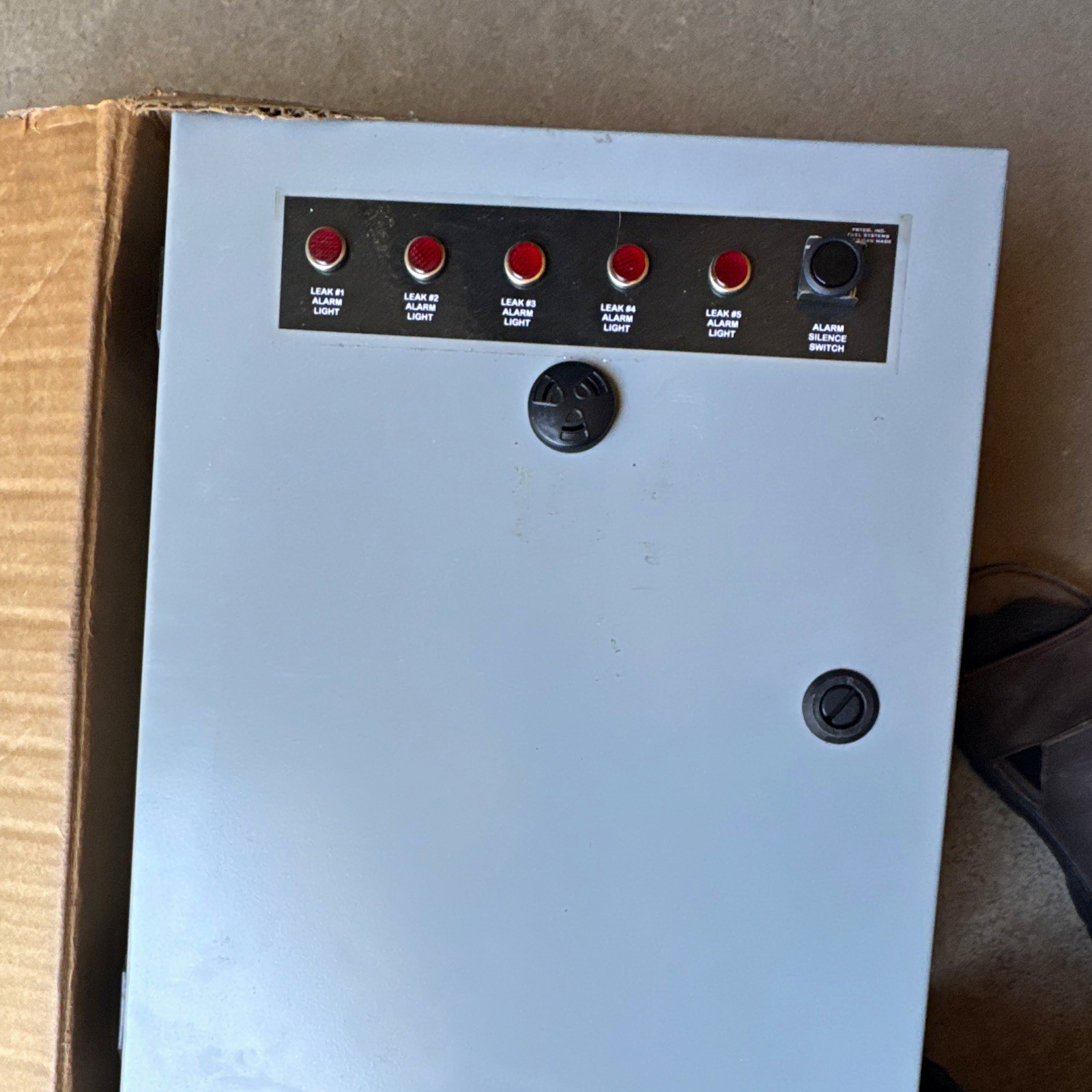 SCE SCE-16N1206LP Electrical Enclosure 16x12x6 Gray Metal 120V IP30 Door