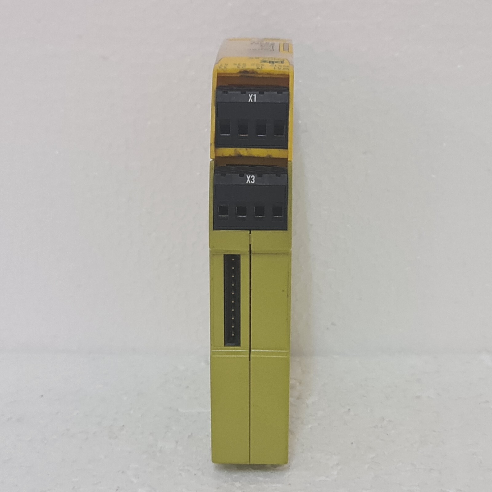 PILZ PNOZ S4 24VDC 3N/O 1N/C SAFETY RELAY Ident. no.: 750104