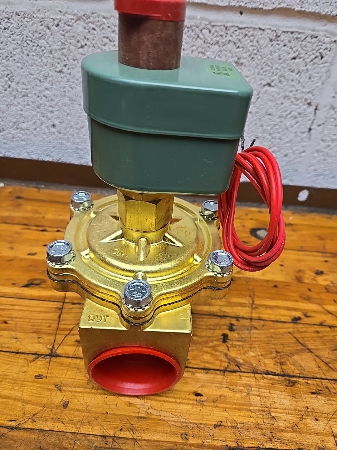 New ASCO 8210B059 120v AC 1-1/2” Brass General Service Solenoid Valve