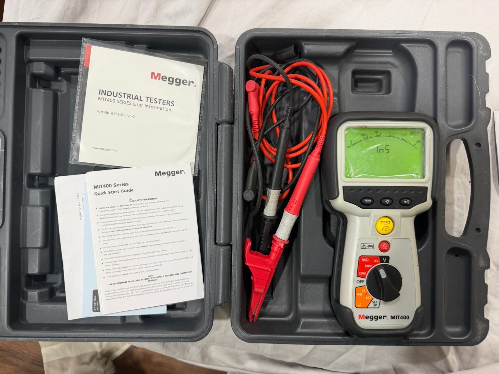 Megger MIT400 1KV Insulation Resistance, Continuity Tester Multimeter
