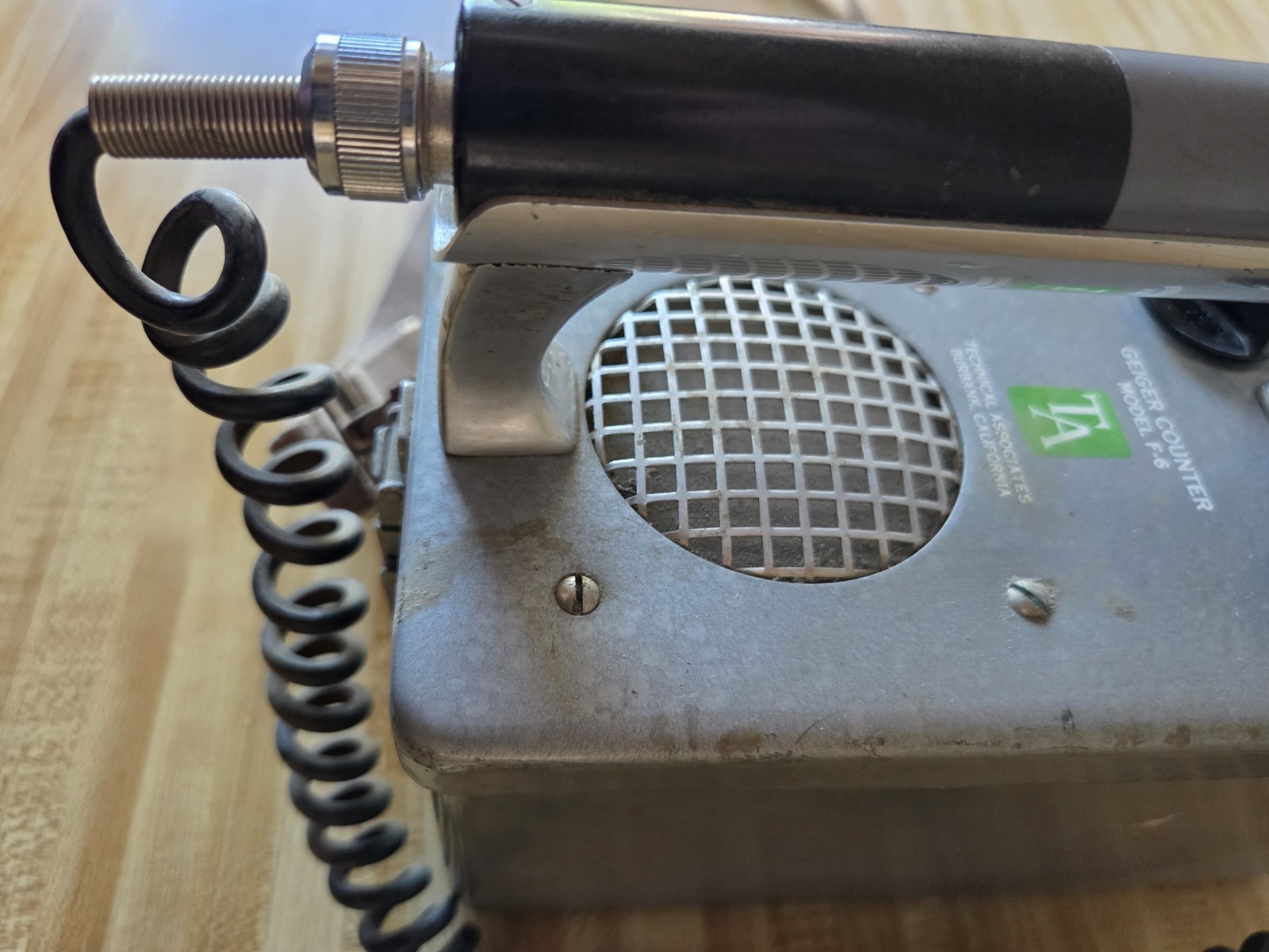Technical Associates F-6 Geiger Counter Meter Radiation Detection Vtg Untested