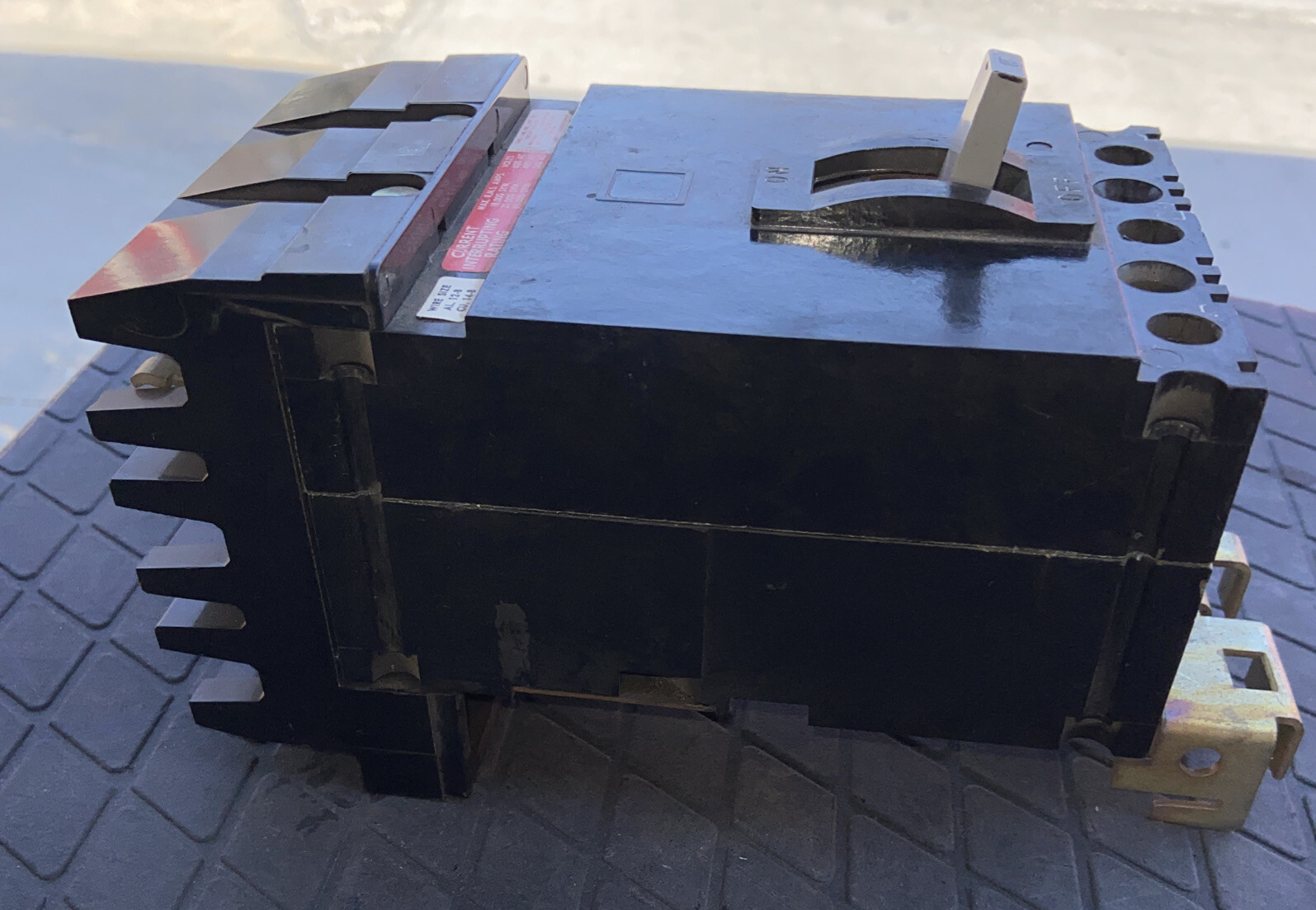 Square D 15 amp I-Line Circuit Breaker FH-36015,FH36015 600 VAC 3 pole F19W454