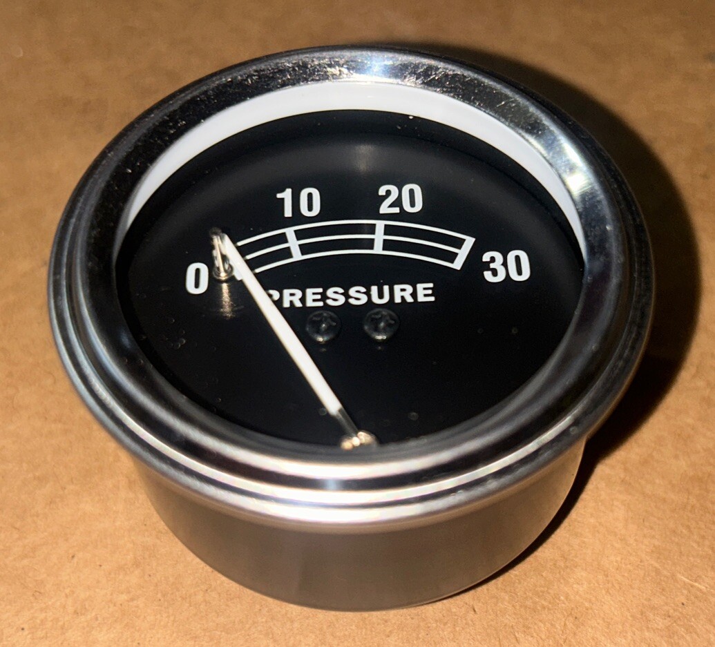 70207834 Universal 1/8”NPT Oil Pressure Gauge 0-30PSI Allis Chalmers Tractor NOS